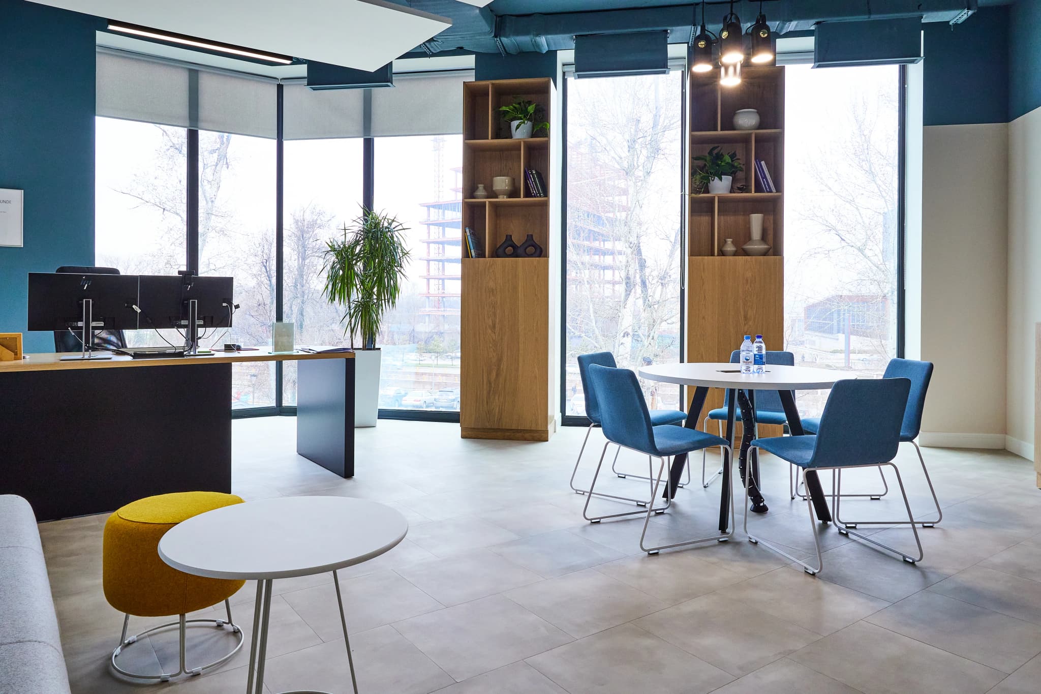 Esentai City Openspace — Алматы — MOSS Bureau